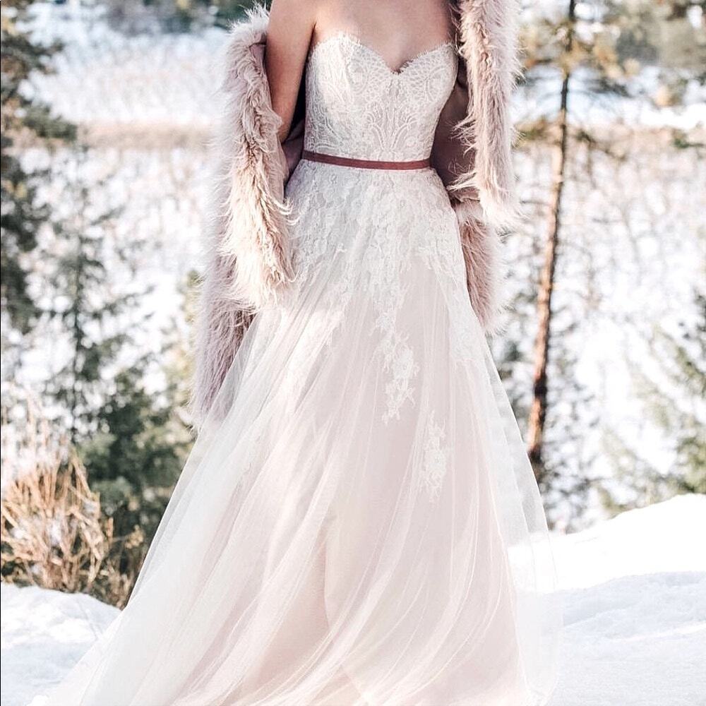 Willowby Watters Geranium Wedding Dress NWT 6 Ivory Blush Lace Bridal Gown